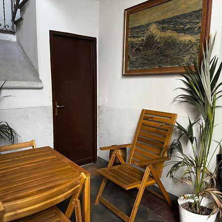 Regina Milano In Porta Romana 3 - Sky Tv, Wifi & Breakfast Box Leilighet Eksteriør bilde