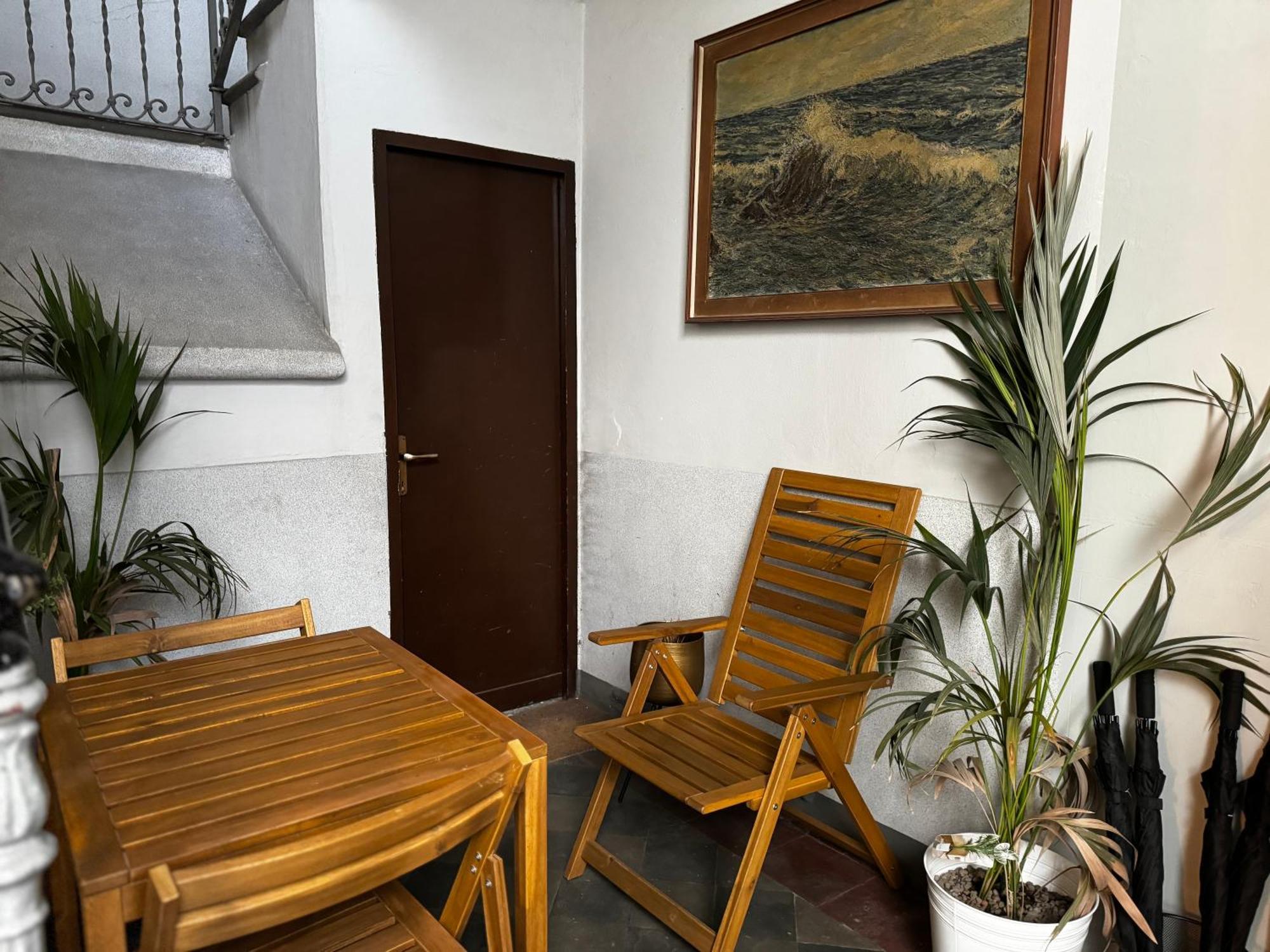 Regina Milano In Porta Romana 3 - Sky Tv, Wifi & Breakfast Box Leilighet Eksteriør bilde