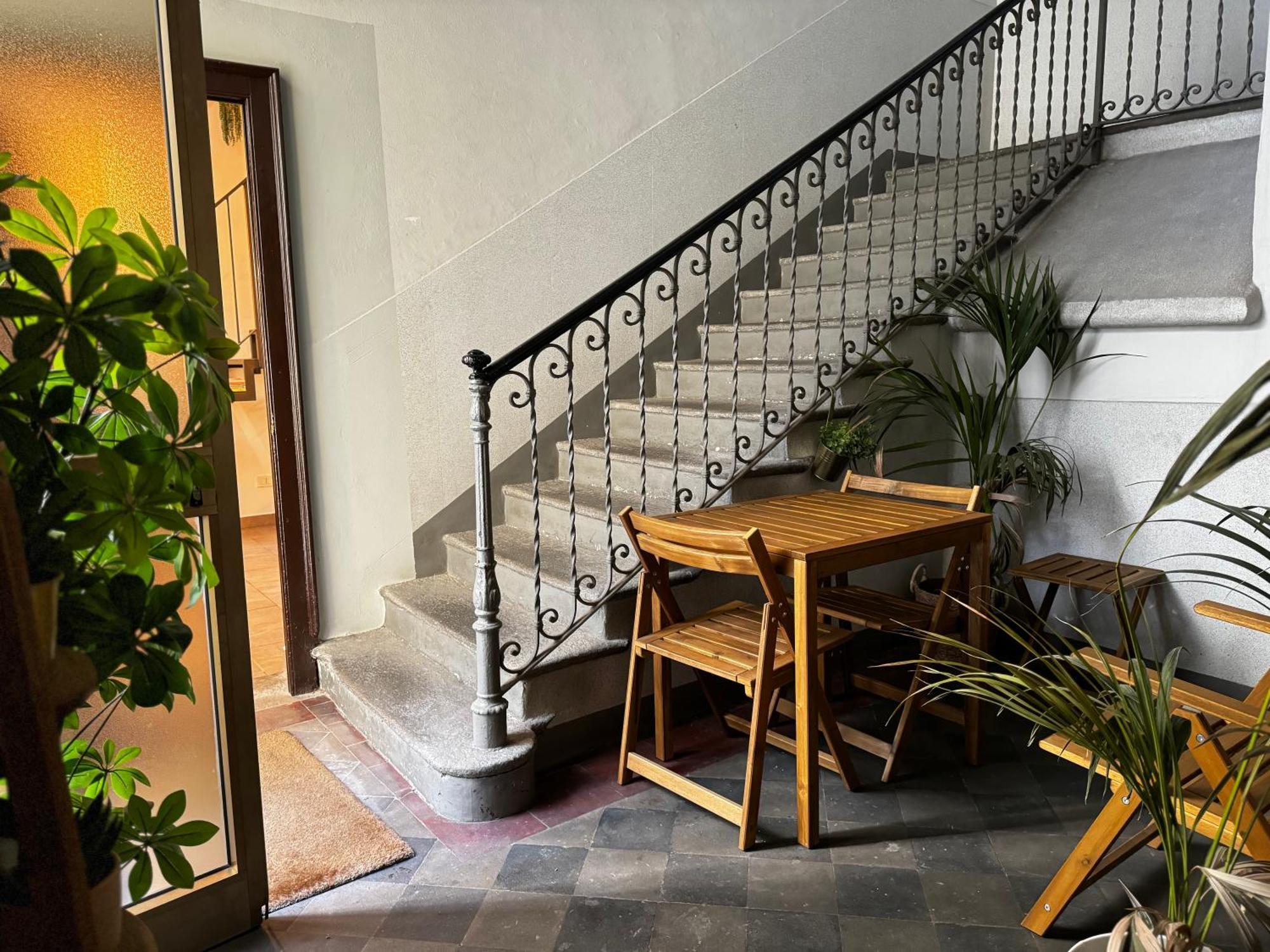 Regina Milano In Porta Romana 3 - Sky Tv, Wifi & Breakfast Box Leilighet Eksteriør bilde