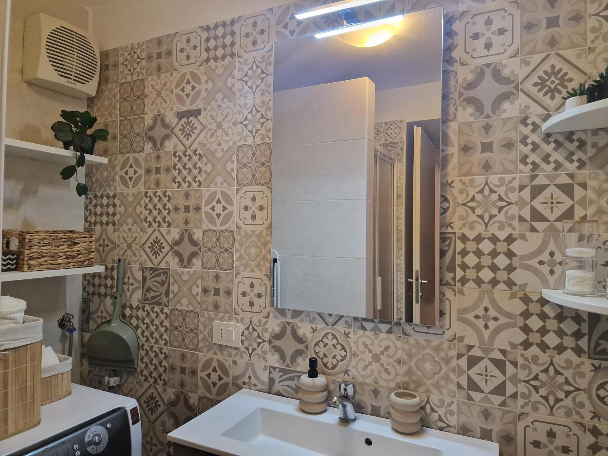 Regina Milano In Porta Romana 3 - Sky Tv, Wifi & Breakfast Box Leilighet Eksteriør bilde